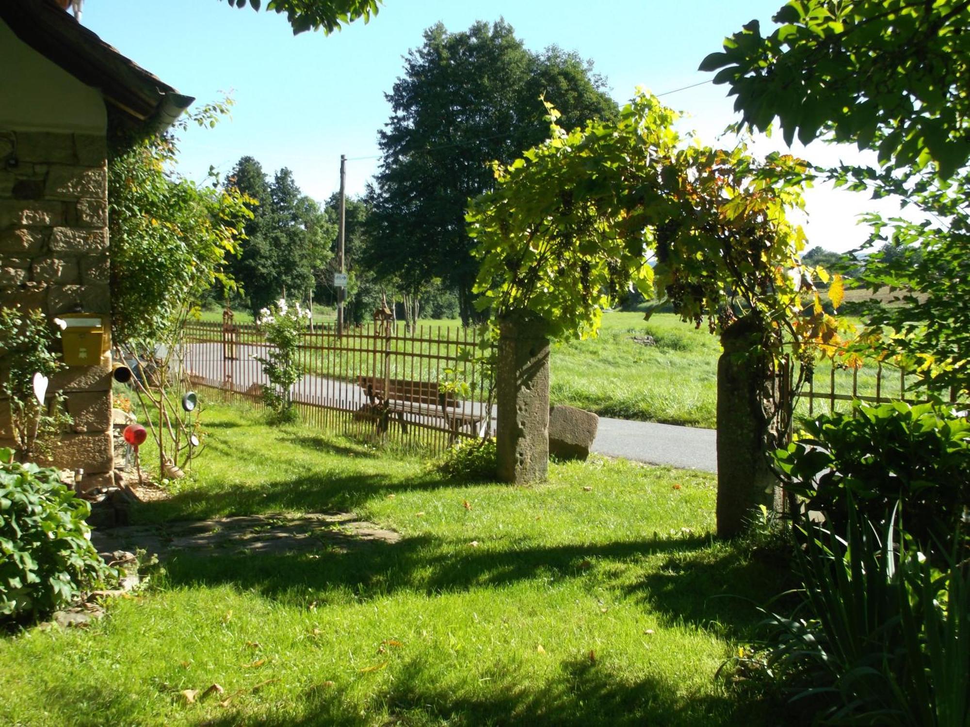 Ferienhaus Mit Garten Im Odenwald Zu Vermieten Frankisch-Crumbach Exteriör bild